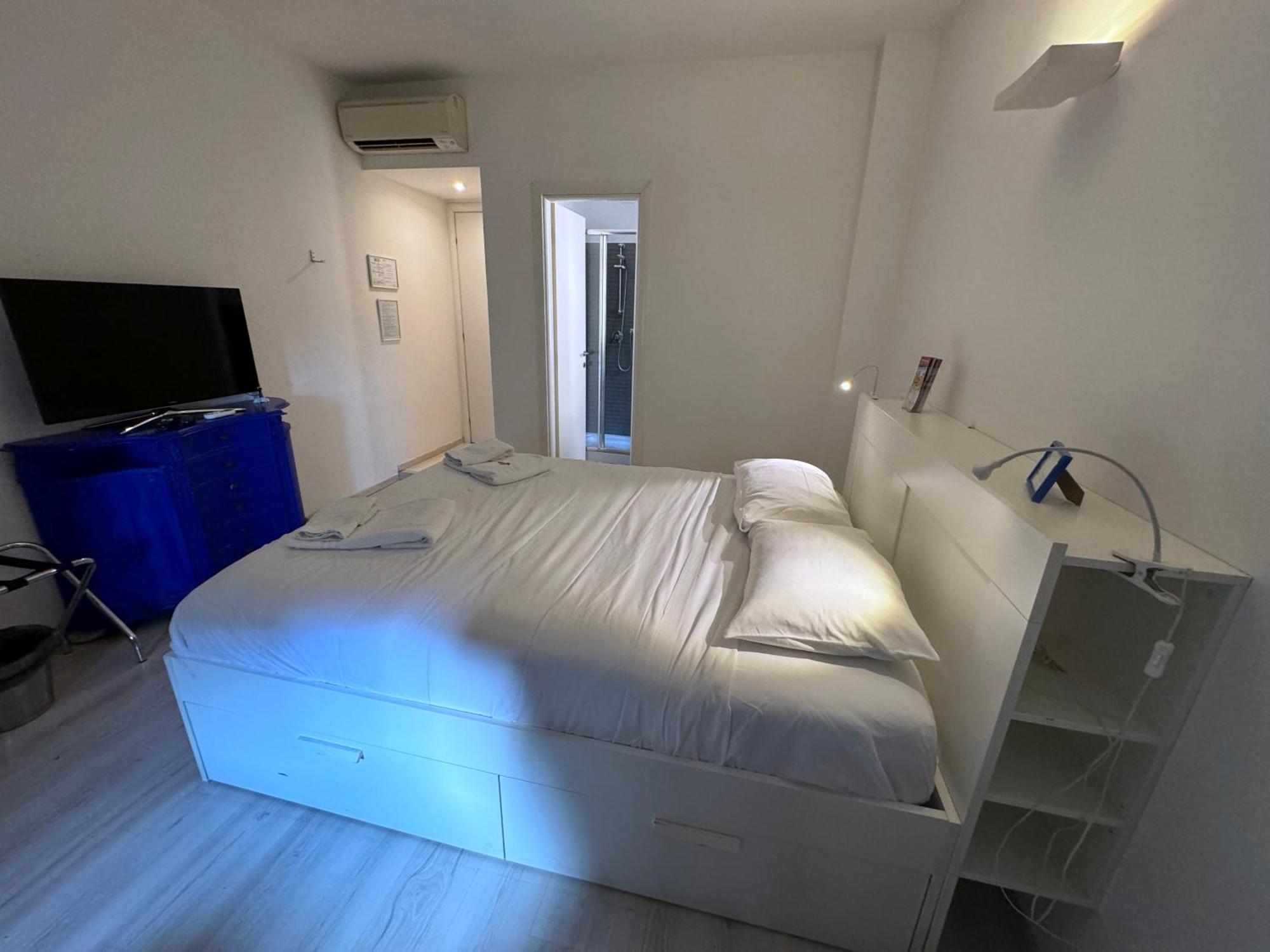 Tiburtina Suites, Roma Bagian luar foto
