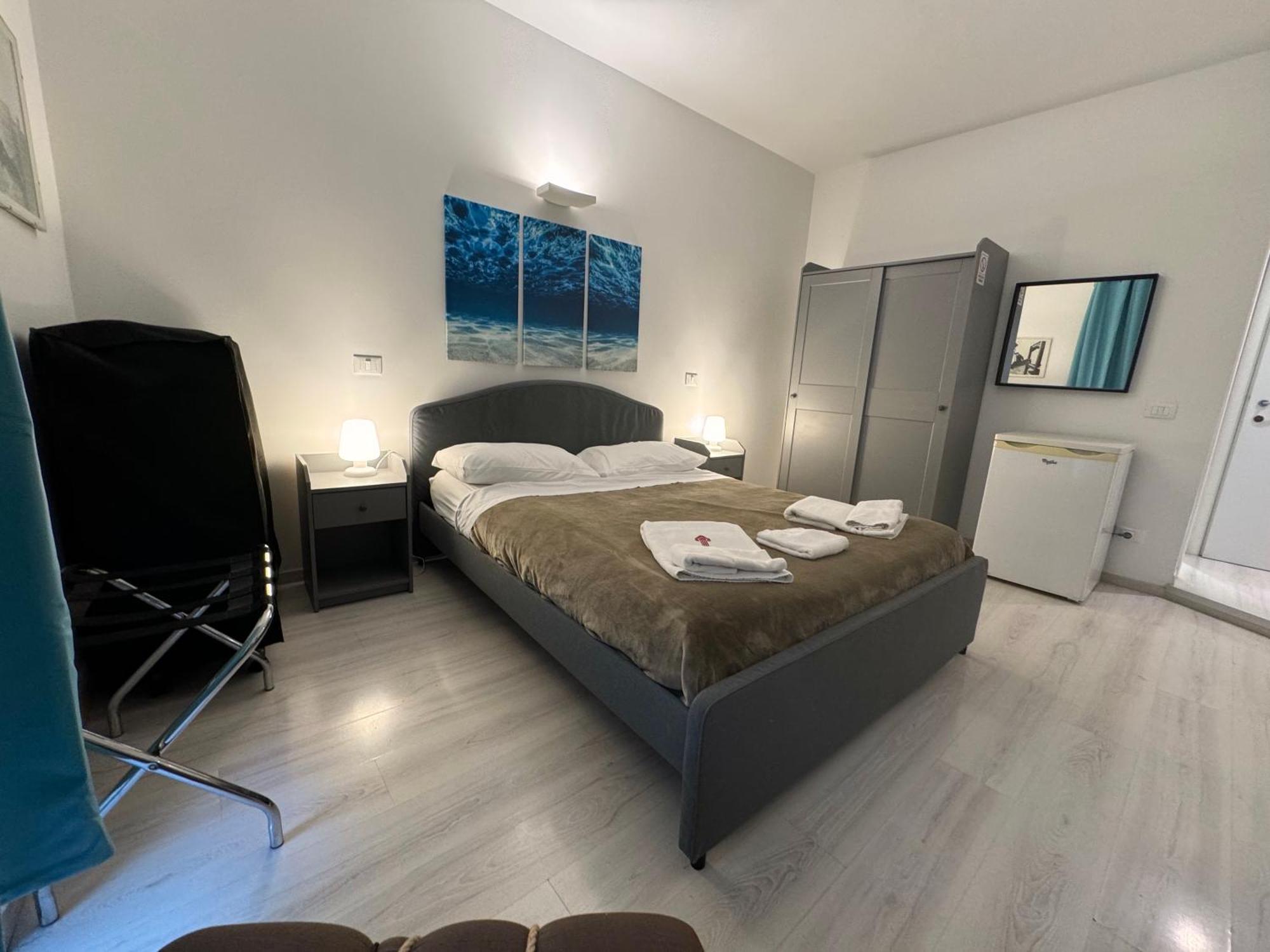 Tiburtina Suites, Roma Bagian luar foto