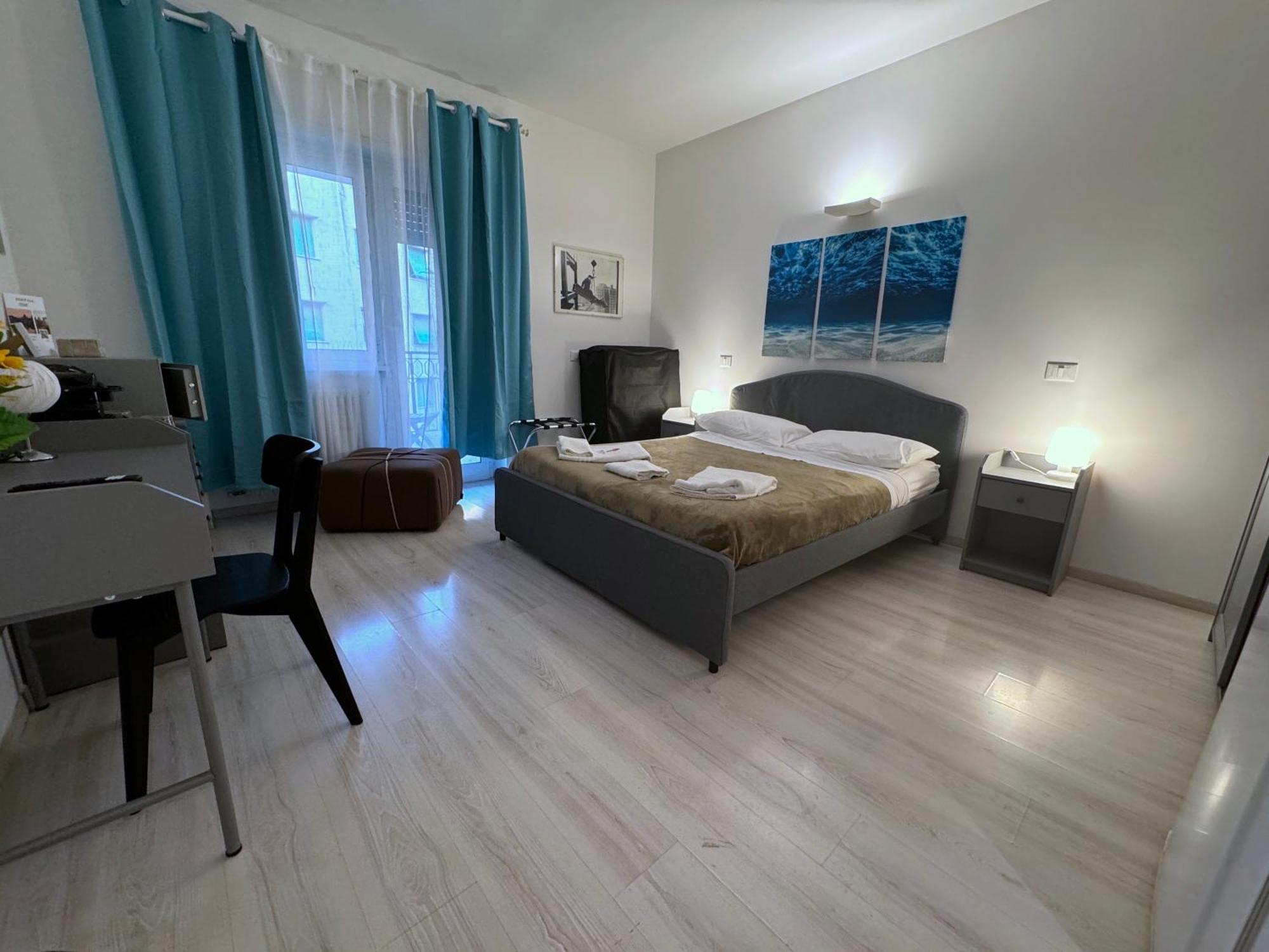 Tiburtina Suites, Roma Bagian luar foto